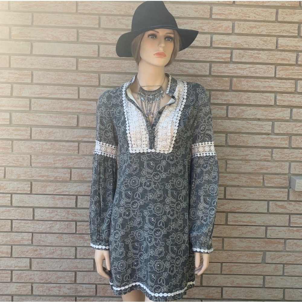 Black and White Lace Boho Dress